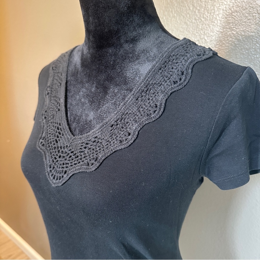 Lauren Ralph Lauren Black V-Neck Lace Tee